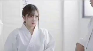 清纯妹妹小冰~自拍过后就找了砲友狂啪一波!!