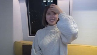 中年包工头800元约操偷偷兼职做楼凤的气质美少妇,性感大长腿,床上,炮椅,沙发上各种姿势猛干多角位自拍,国语!